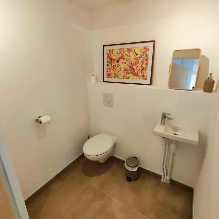 Millesime 5303 : Vue Magnifique, Spacieux, Sur Le Port Avec Parking Apartment